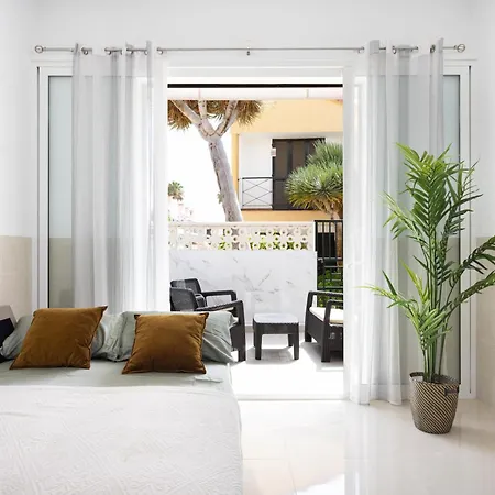 Classbnb - Two 250m From Americas Apartment Playa de las Américas