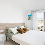 Apartament Two 250m From Americas