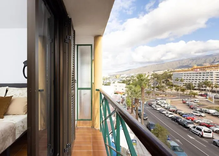 Apartman Two 250m From Americas