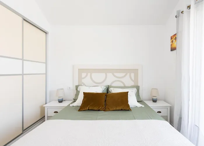 Two 250m From Americas Apartman