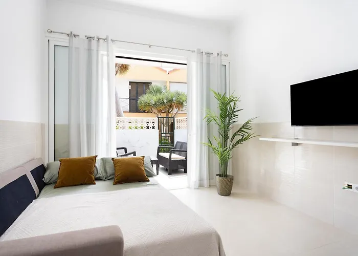 Two 250m From Americas Apartman